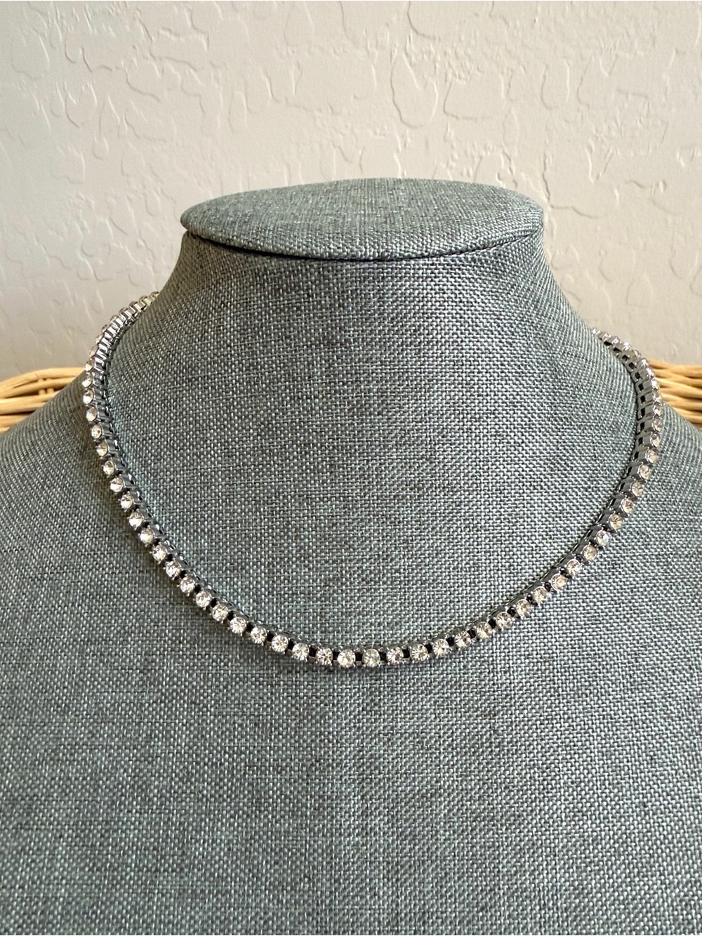 NWT Classic Silver-Tone Crystal Tennis Necklace 4mm / 18 inch